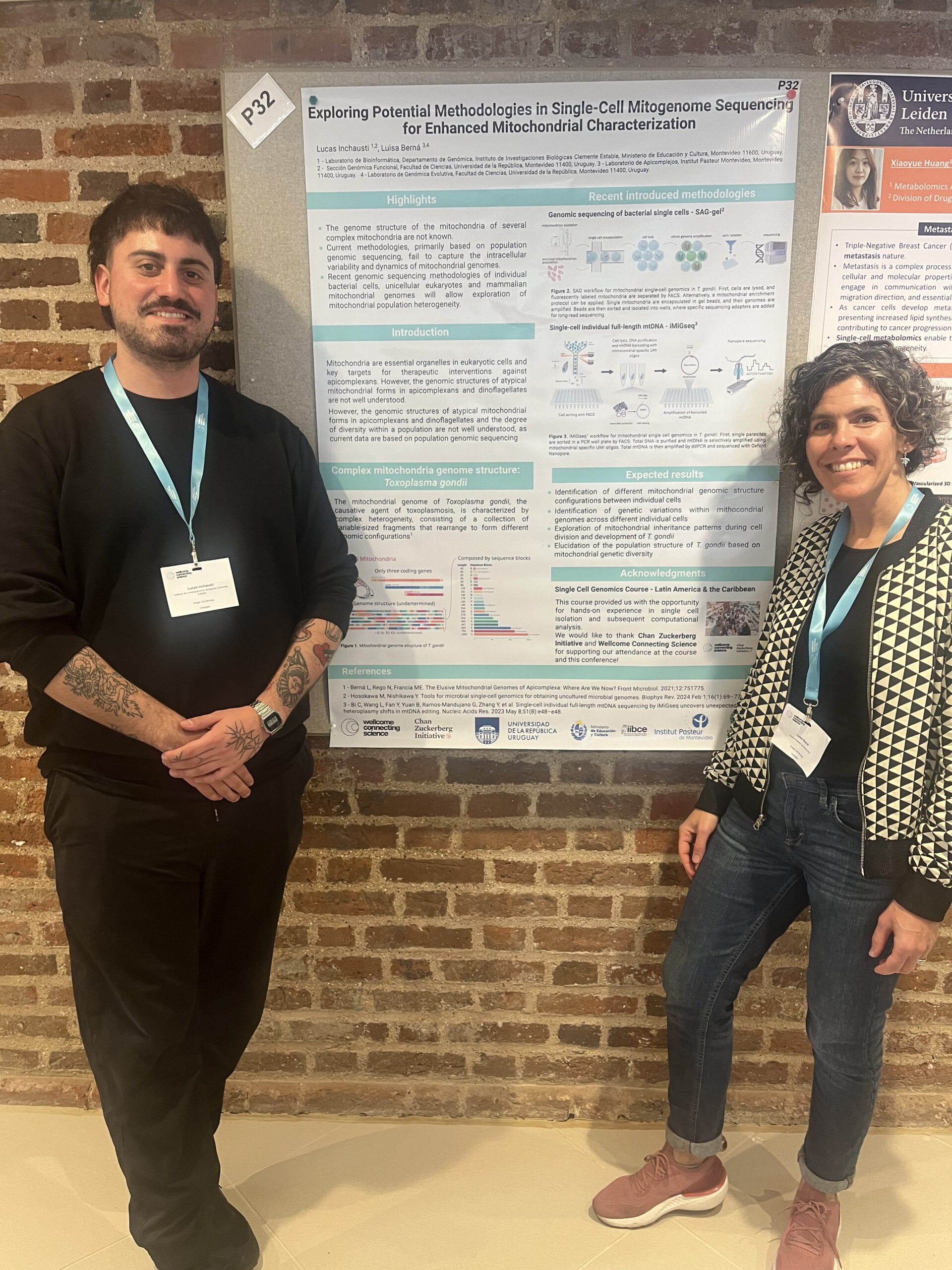 Luisa Berná and Lucas Inchausti Ravela presenting a scientific poster at the 2024 Single Cell Biology conference